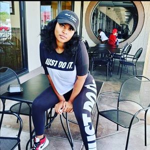 Meet your Posher, Dorleea